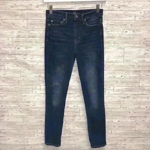 GAP True Skinny size 25